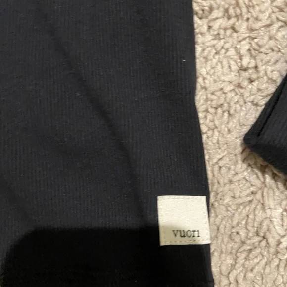 Vuori long sleeve Pose Crew - Picture 2 of 3